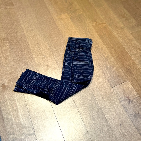 Lululemon Workout Pants - Picture 2 of 8